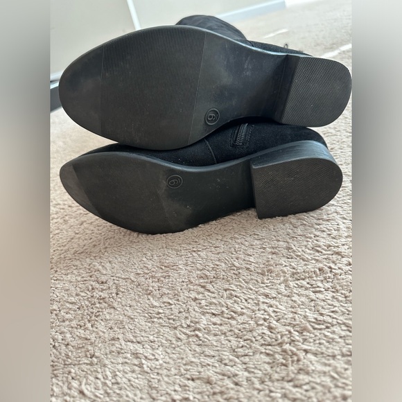 Black Over the Knee Boot - Picture 2 of 7